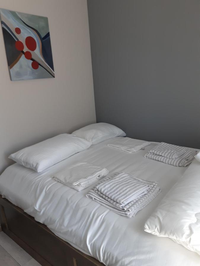 Apartment Lizzi. Traù Esterno foto
