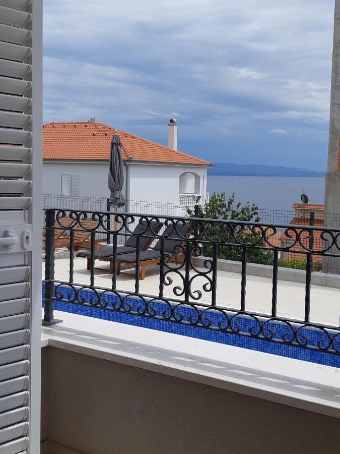 Apartment Lizzi. Traù Esterno foto